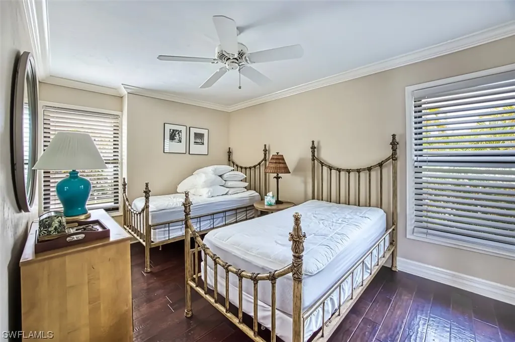 211 Southwinds Drive Sanibel FL 33957