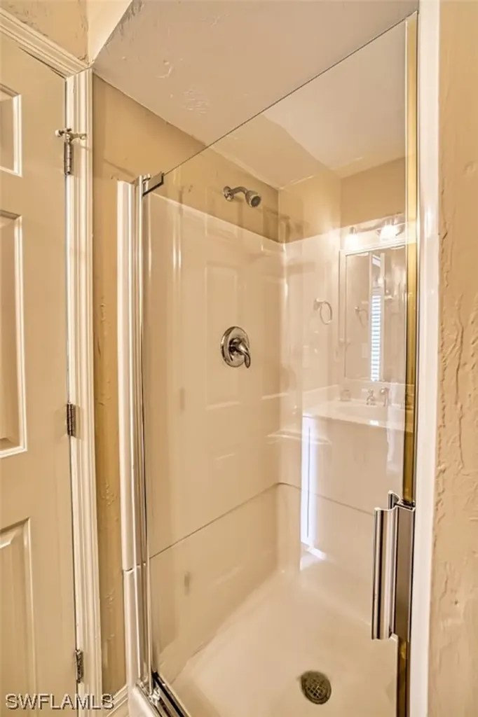 211 Southwinds Drive Sanibel FL 33957