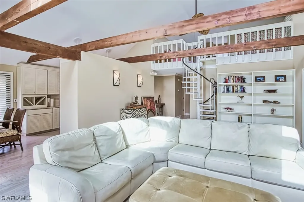 211 Southwinds Drive Sanibel FL 33957