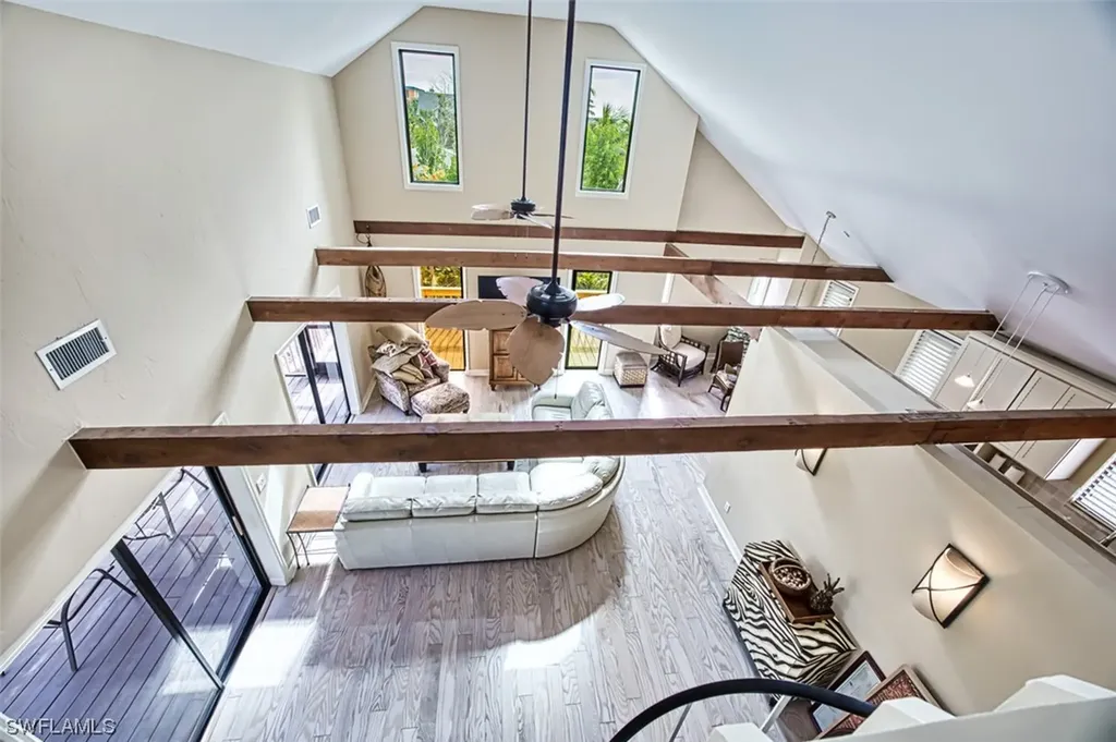 211 Southwinds Drive Sanibel FL 33957