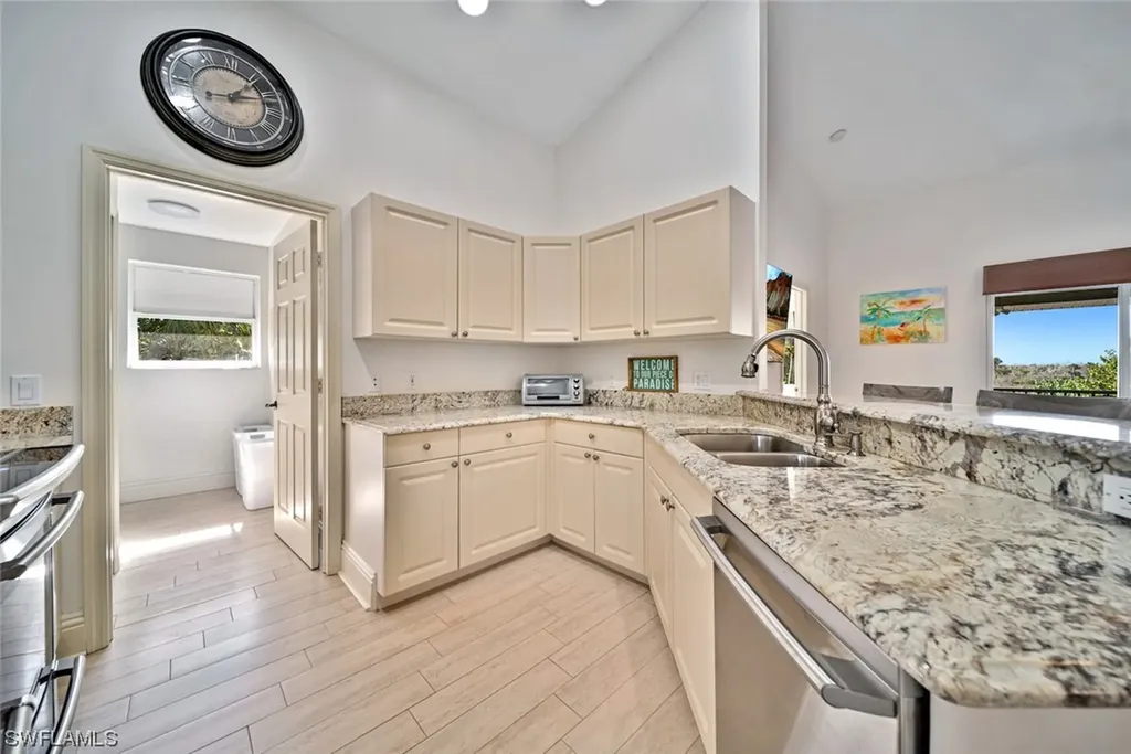 863 Rabbit Road Sanibel FL 33957