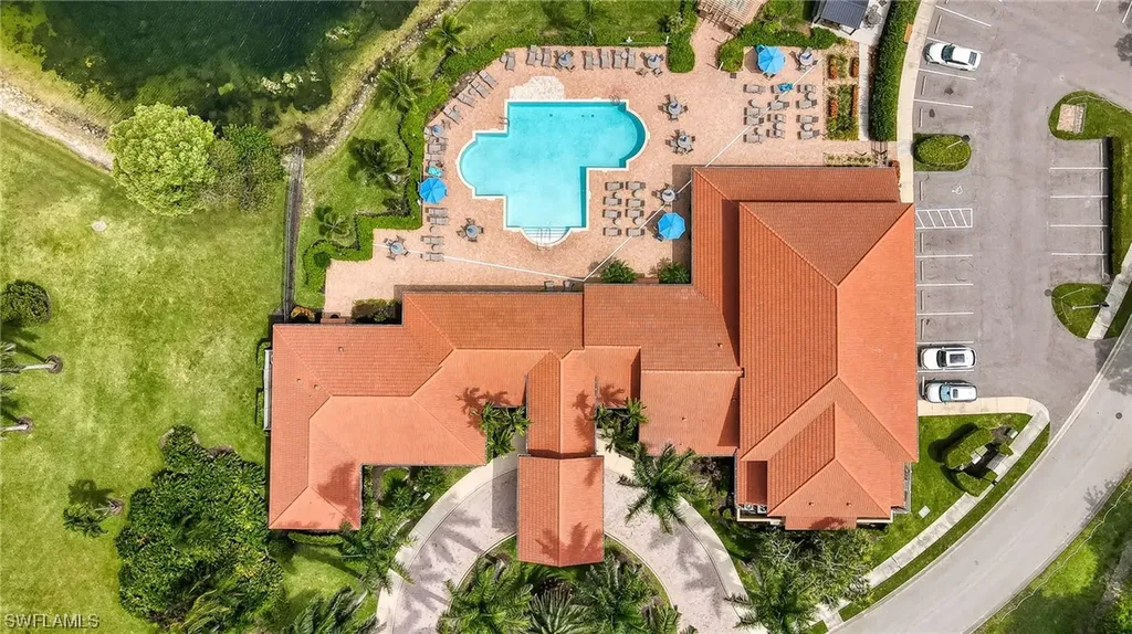 6825 Huntington Lakes Circle Naples FL 34119