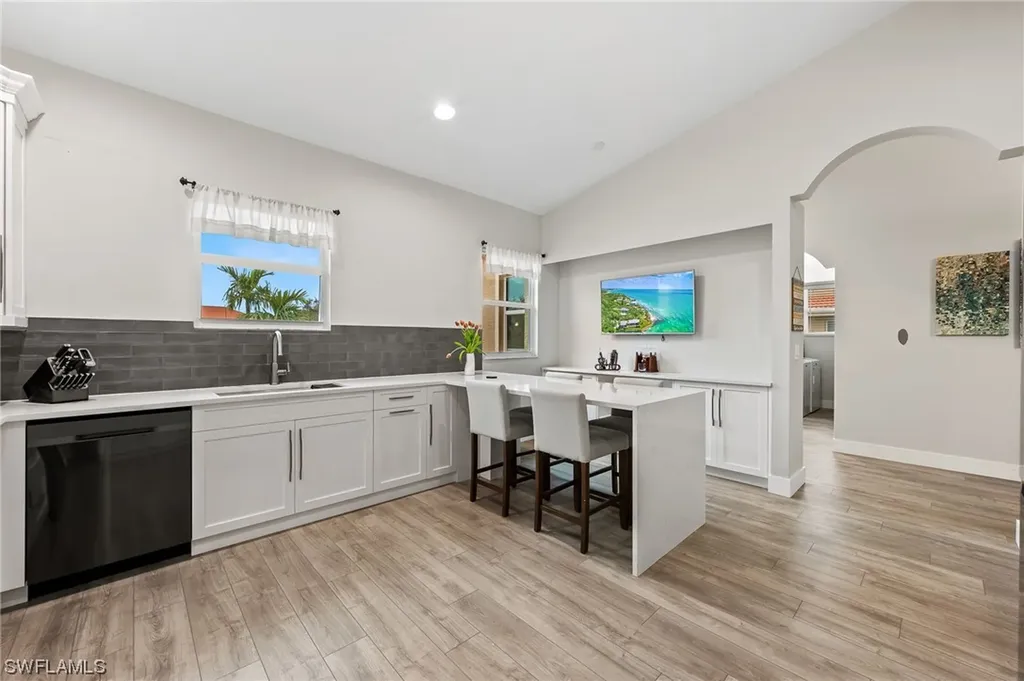 6825 Huntington Lakes Circle Naples FL 34119