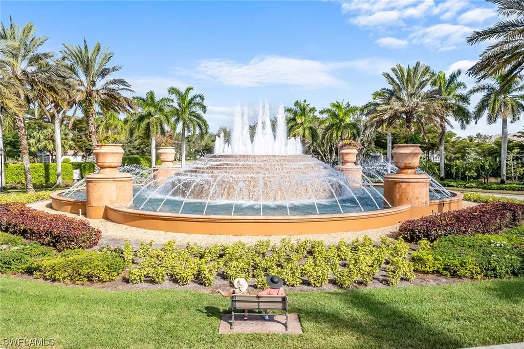 9275 Museo Circle Naples FL 34114