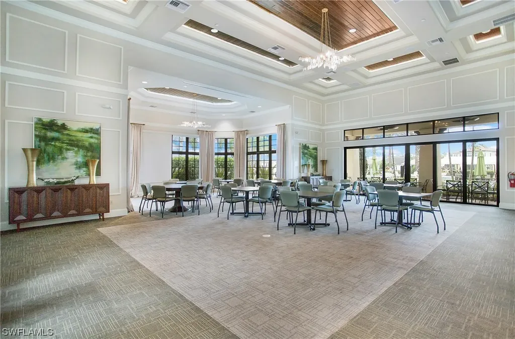 9322 Glenforest Drive Naples FL 34120