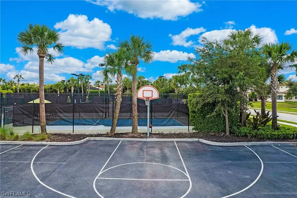 9322 Glenforest Drive Naples FL 34120