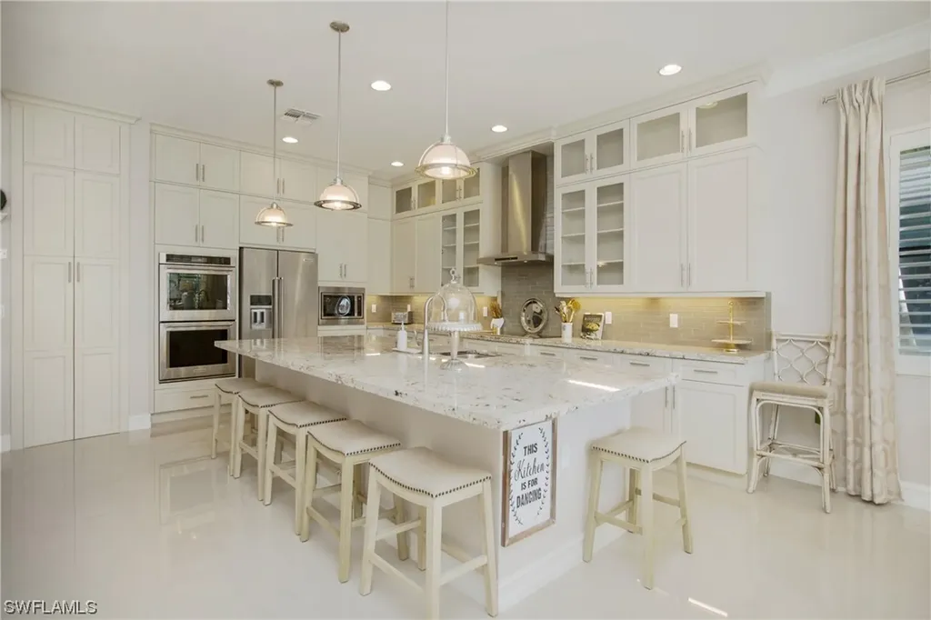9322 Glenforest Drive Naples FL 34120