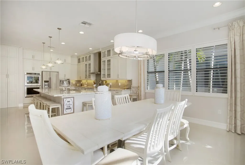 9322 Glenforest Drive Naples FL 34120
