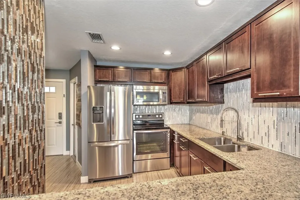 1315 SW 47th Terrace Cape Coral FL 33914