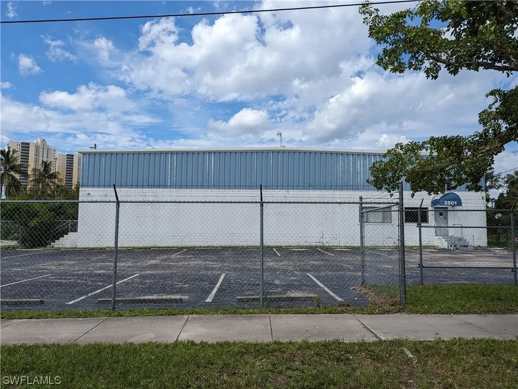 2801 Michigan Avenue Fort Myers FL 33916