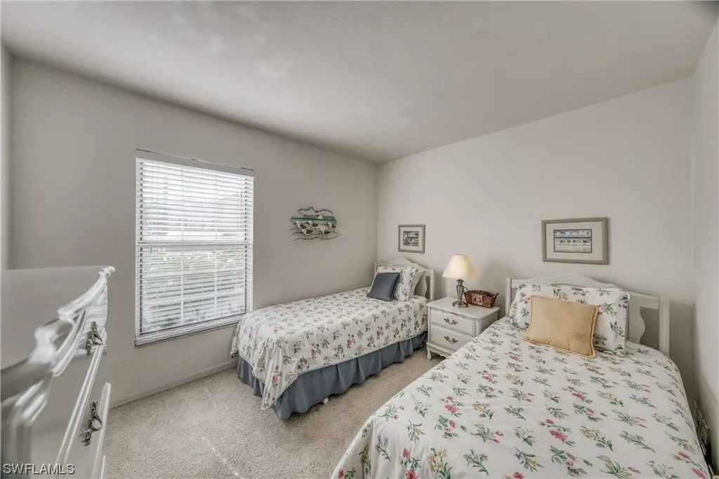2640 Kings Lake Boulevard Naples FL 34112
