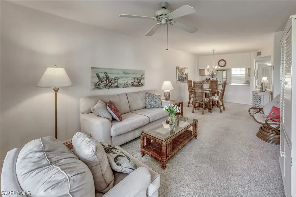 2640 Kings Lake Boulevard Naples FL 34112