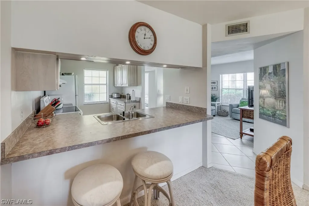2640 Kings Lake Boulevard Naples FL 34112