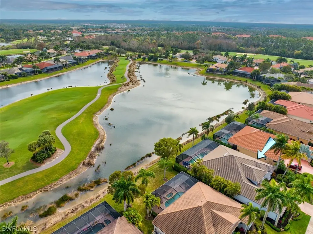 5059 Cerromar Drive Naples FL 34112