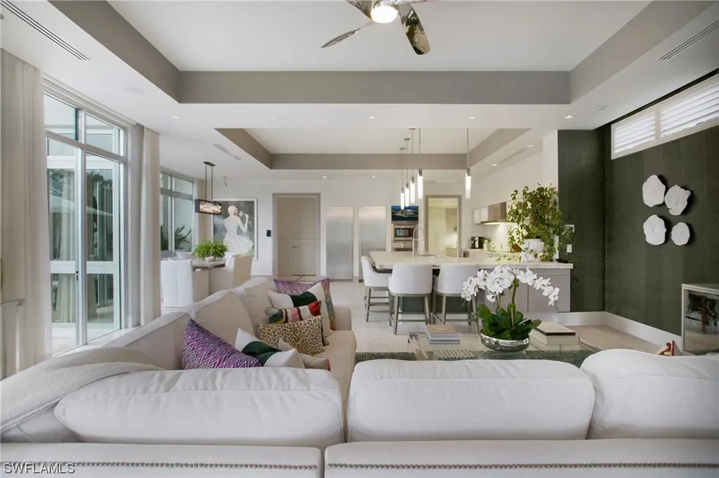 2290 Tarpon Road Naples FL 34102
