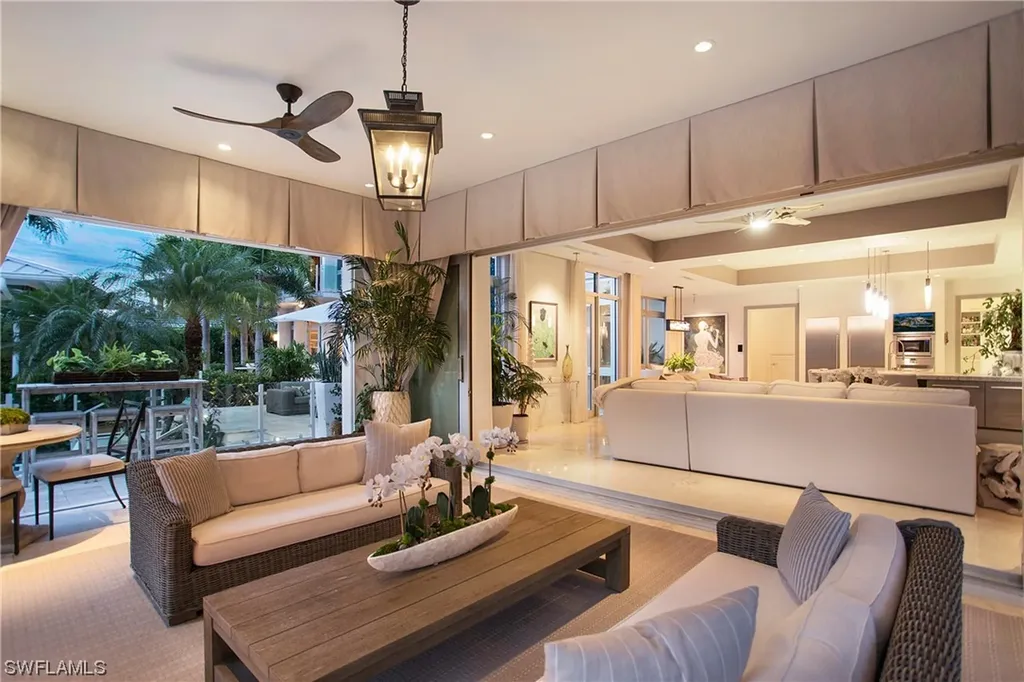 2290 Tarpon Road Naples FL 34102