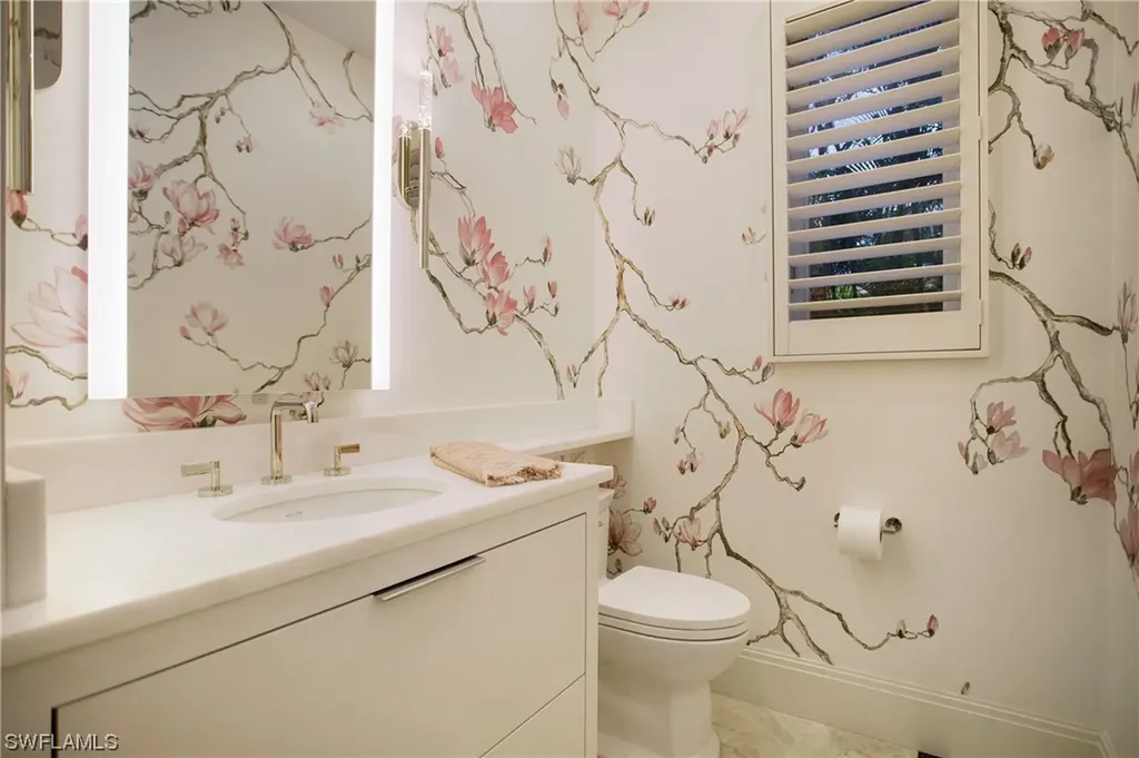 2290 Tarpon Road Naples FL 34102