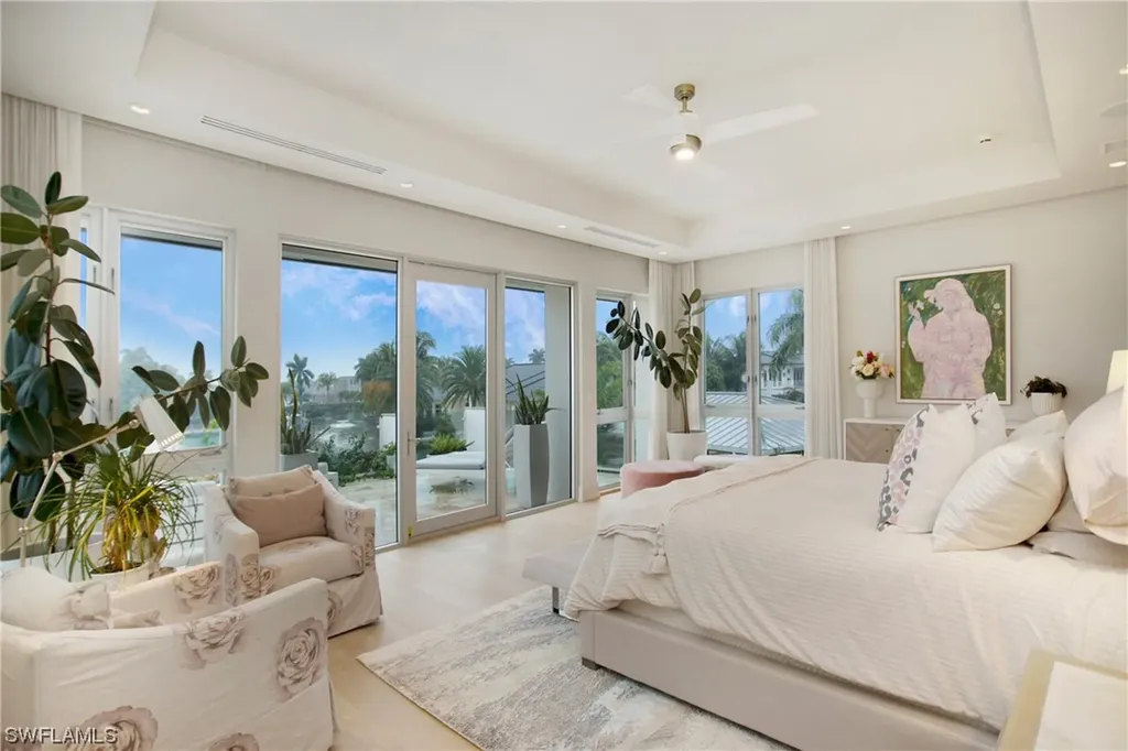 2290 Tarpon Road Naples FL 34102