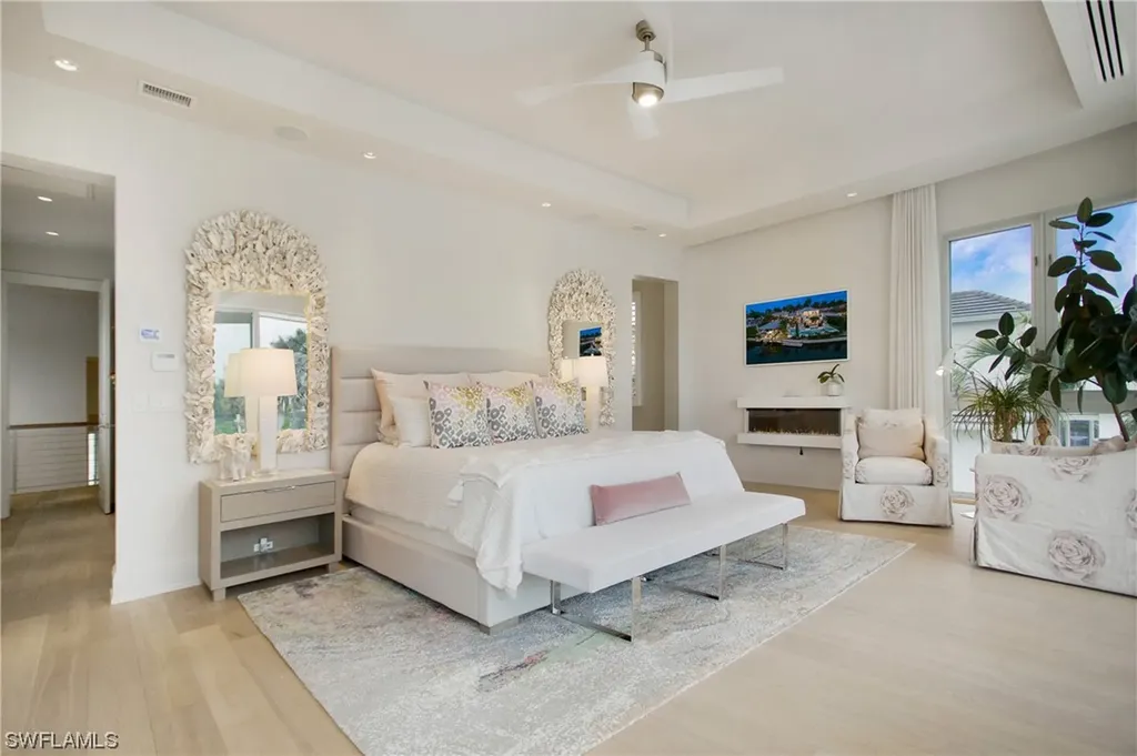 2290 Tarpon Road Naples FL 34102