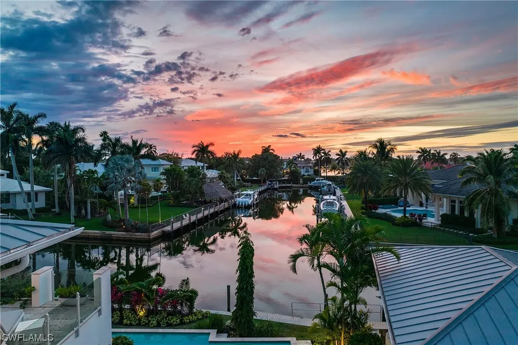 2290 Tarpon Road Naples FL 34102