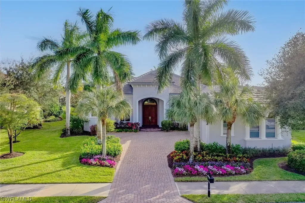 3756 Mahogany Bend Drive Naples FL 34114
