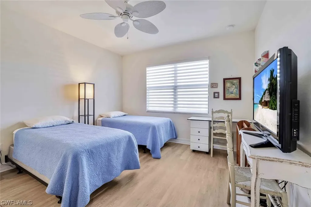 7762 Bristol Circle Naples FL 34120