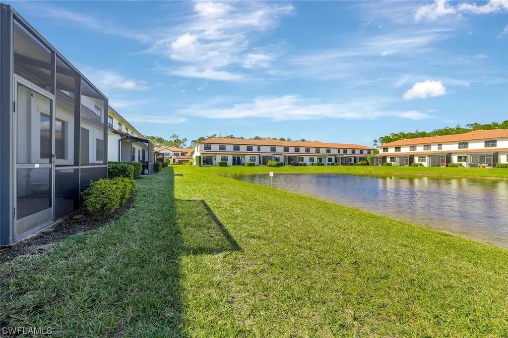 7762 Bristol Circle Naples FL 34120