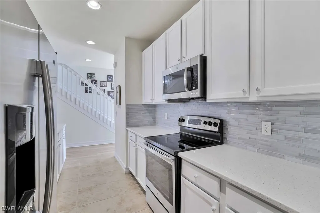 7762 Bristol Circle Naples FL 34120