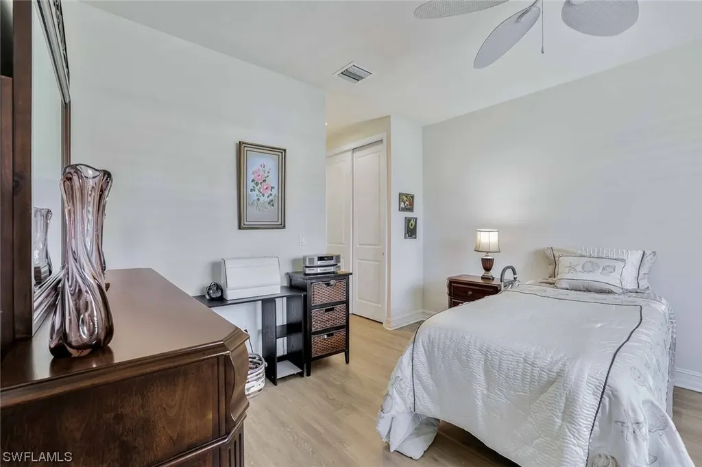 7762 Bristol Circle Naples FL 34120
