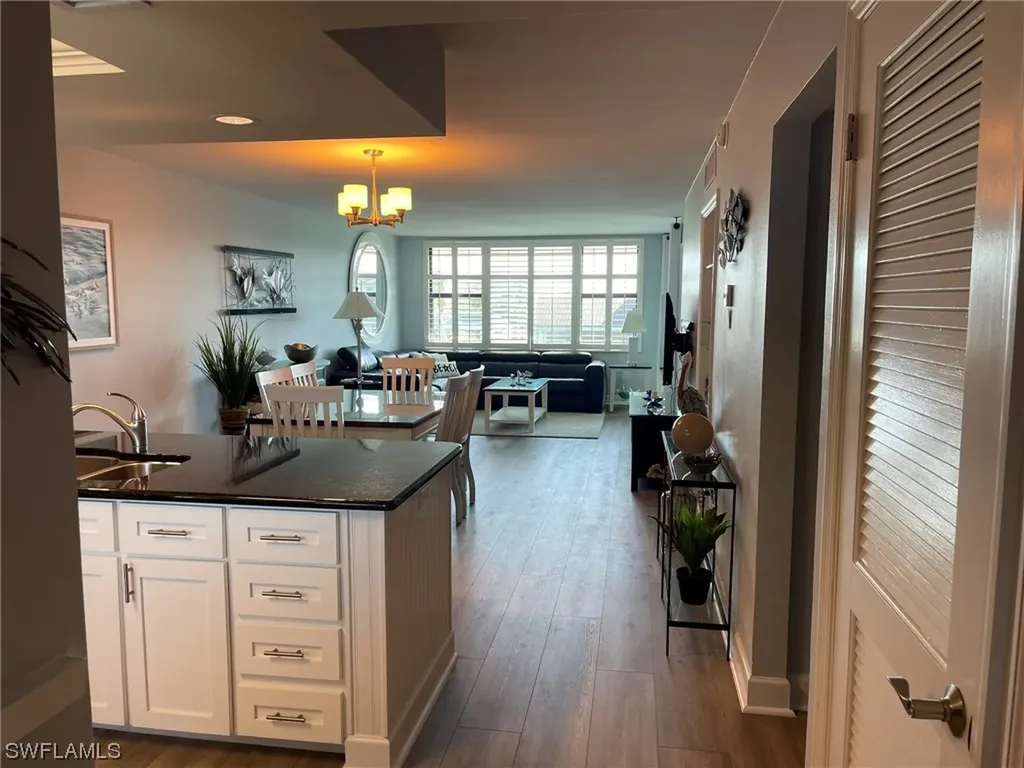 979 E Gulf Drive Sanibel FL 33957