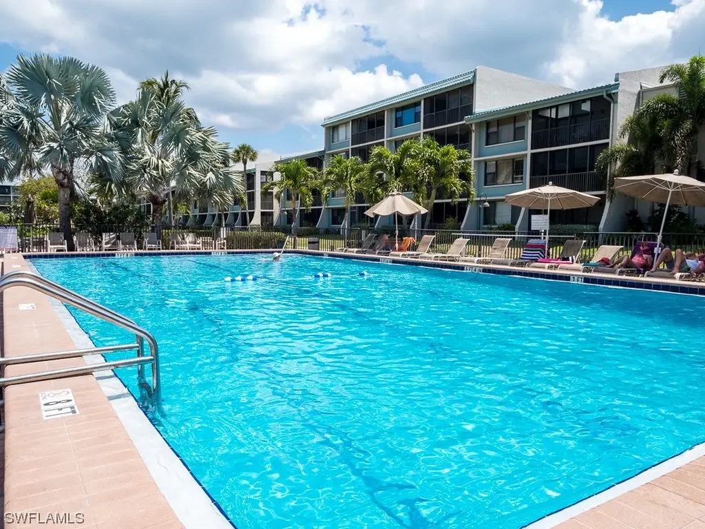 979 E Gulf Drive Sanibel FL 33957