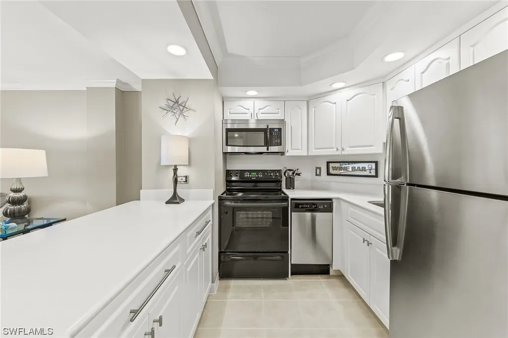 1 Bluebill Avenue Naples FL 34108