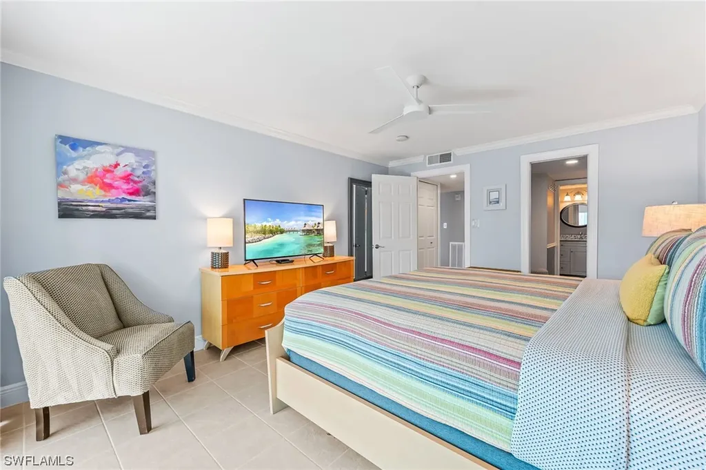 1 Bluebill Avenue Naples FL 34108