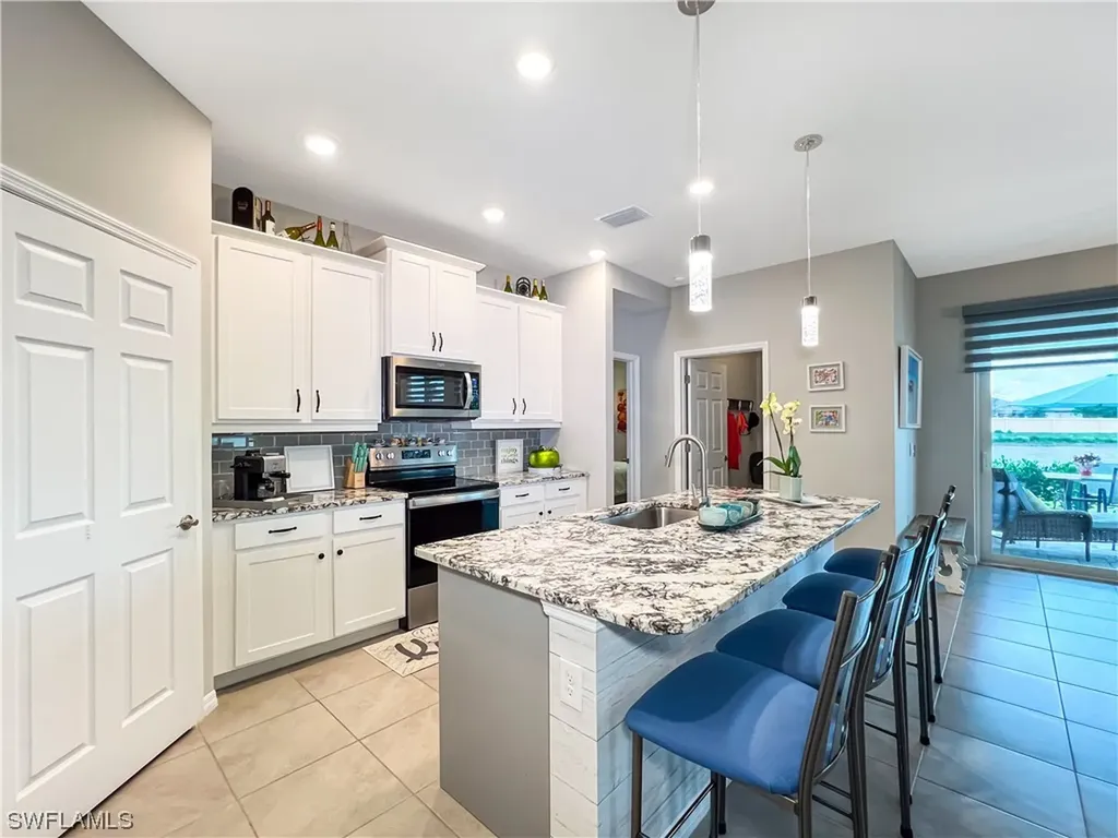 3253 Apple Blossom Drive Alva FL 33920