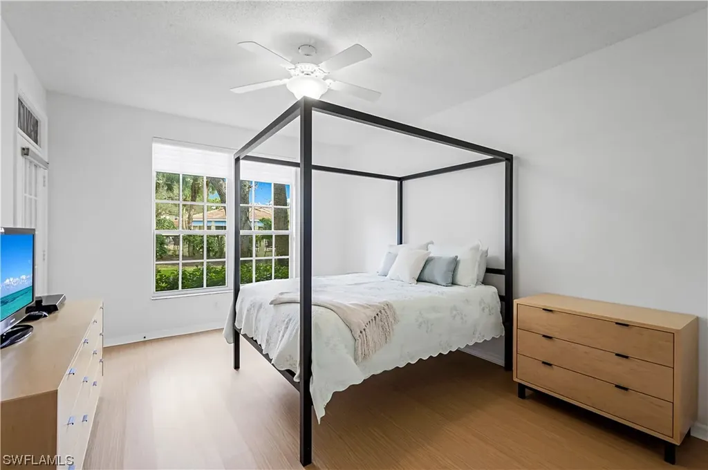 96 Silver Oaks Circle Naples FL 34119
