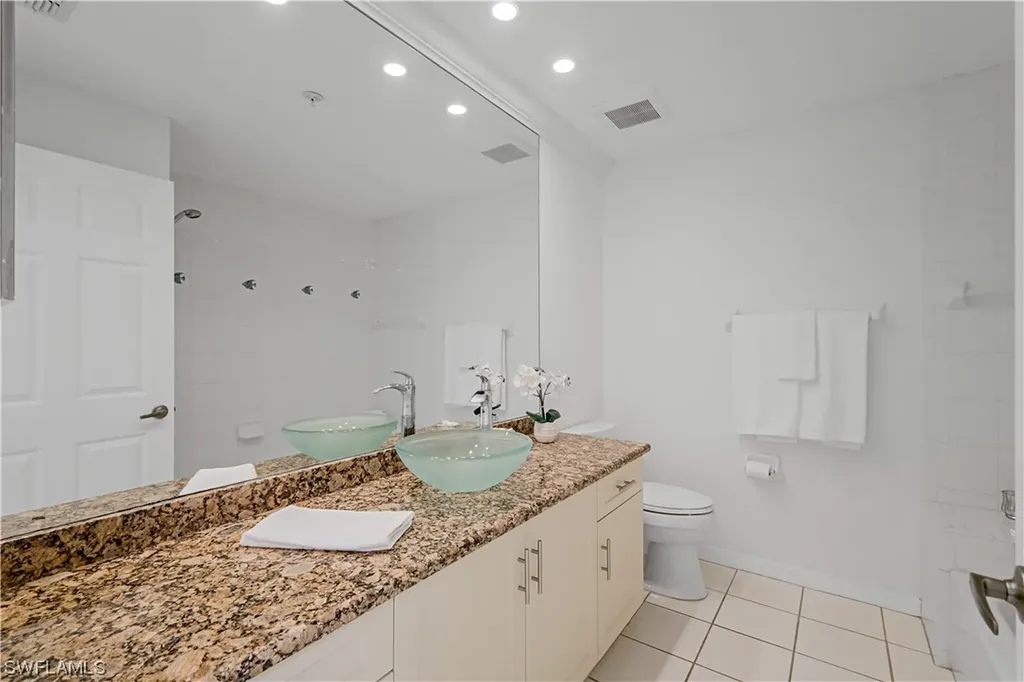 96 Silver Oaks Circle Naples FL 34119
