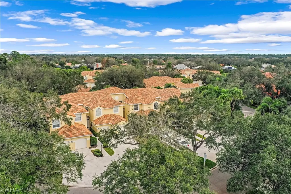 96 Silver Oaks Circle Naples FL 34119