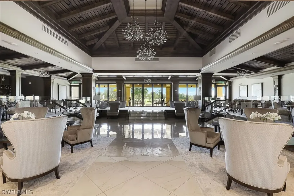 96 Silver Oaks Circle Naples FL 34119