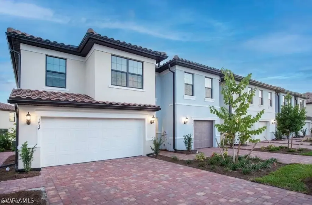 1535 Lake Jessup Circle Cape Coral FL 33909