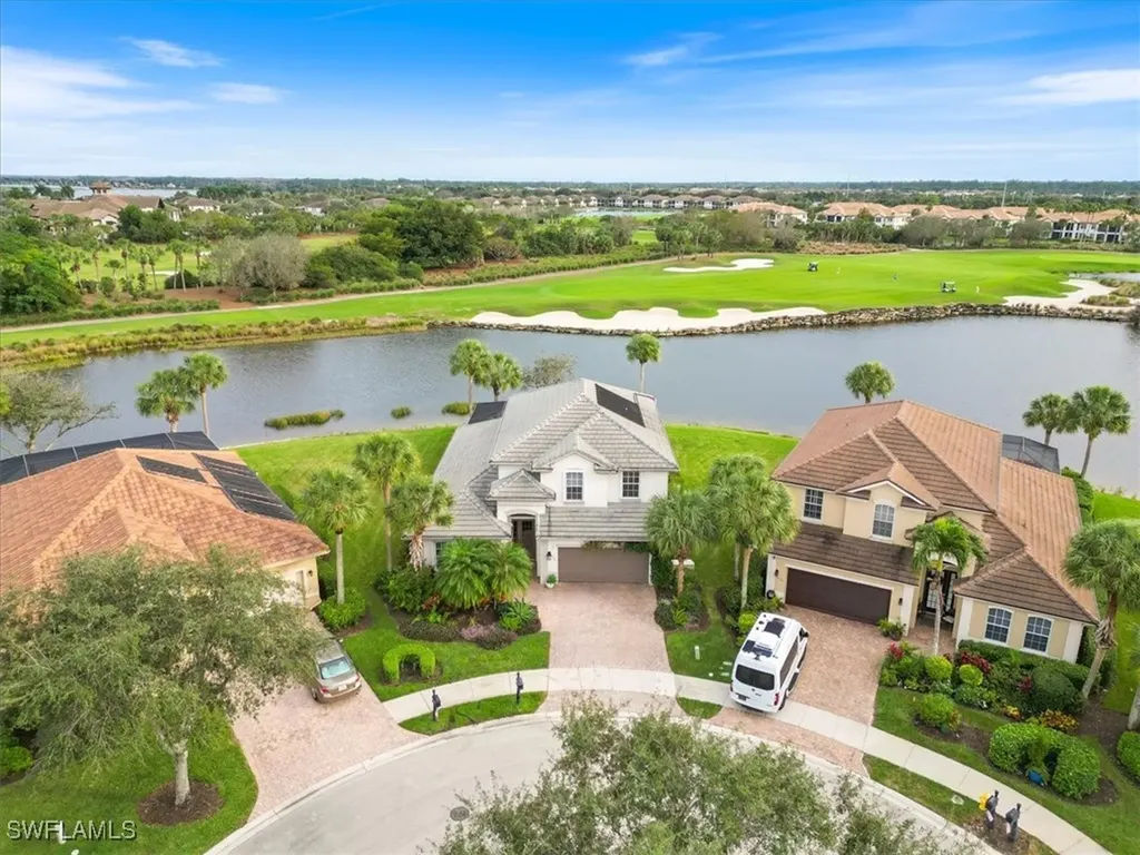 9136 Crystal Court Naples FL 34120