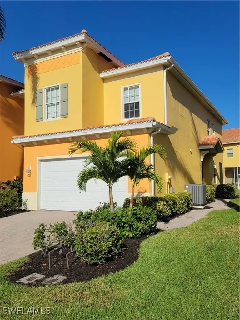 9810 Healthpark Circle Fort Myers FL 33908