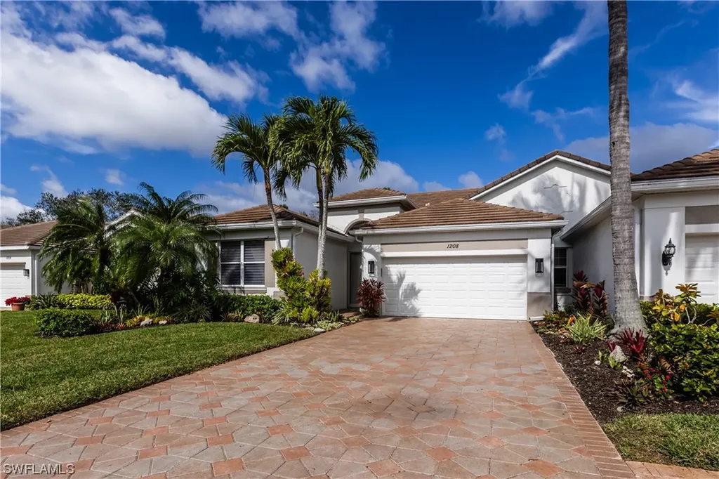 1208 Chelmsford Court Naples FL 34104