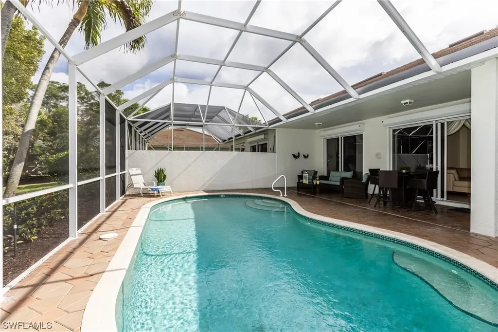 1208 Chelmsford Court Naples FL 34104