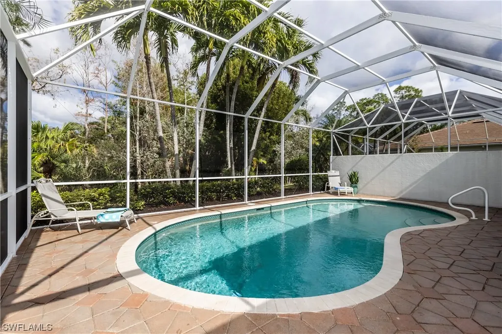 1208 Chelmsford Court Naples FL 34104