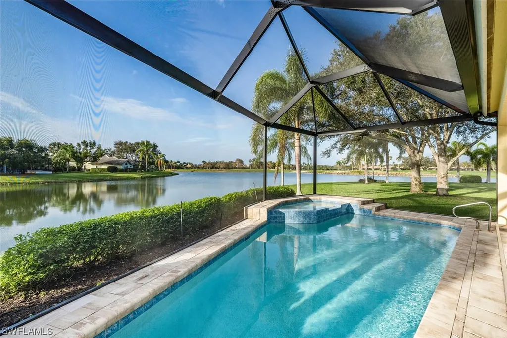 906 Tierra Lago Way Naples FL 34119