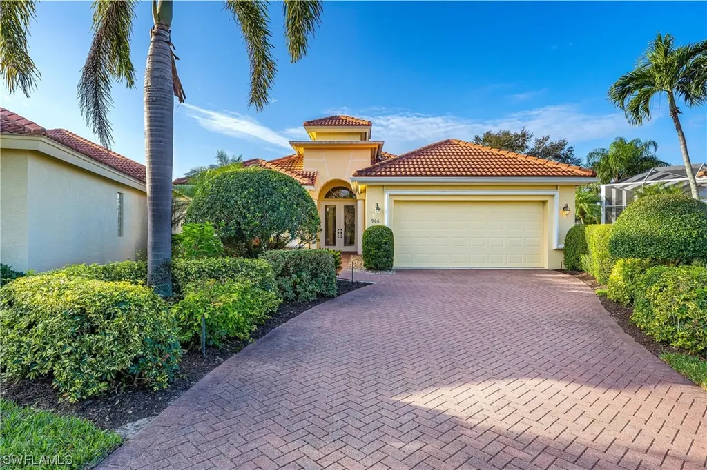 906 Tierra Lago Way Naples FL 34119