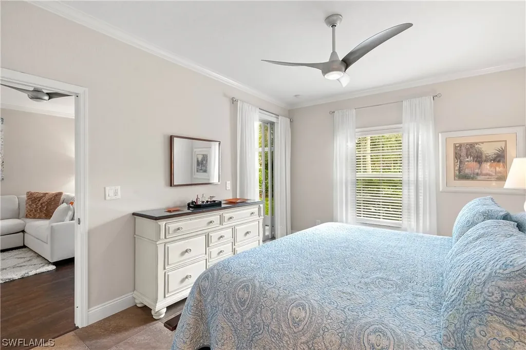 829 Tanbark Drive Naples FL 34108