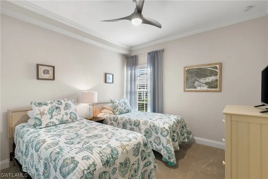 829 Tanbark Drive Naples FL 34108