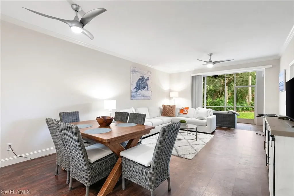 829 Tanbark Drive Naples FL 34108