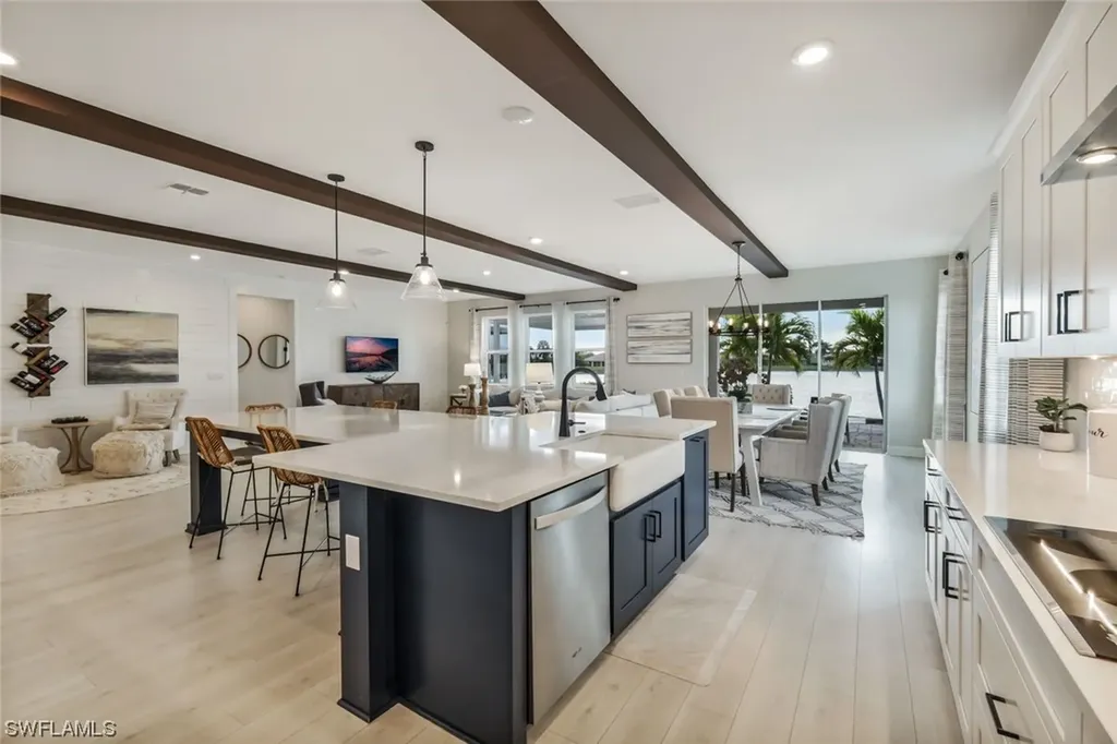 2128 Grove Drive Naples FL 34120
